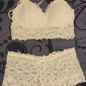 Elegant Lace Bralette and Shorts Set - White